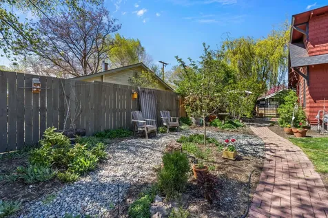 315 NW Hunter Place Bend OR 97703