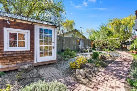 315 NW Hunter Place Bend OR 97703