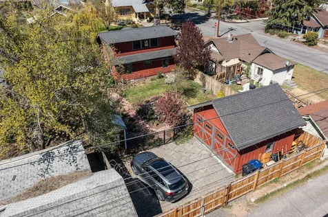 315 NW Hunter Place Bend OR 97703