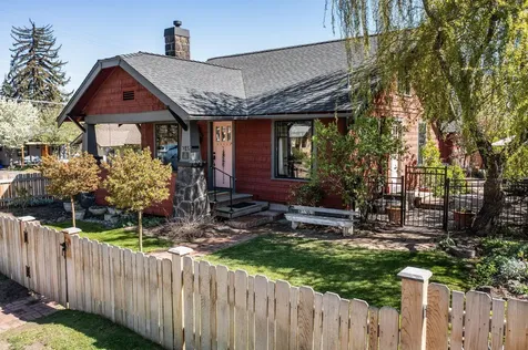 315 NW Hunter Place Bend OR 97703