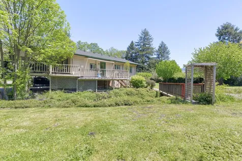 4415 Rogue River Highway Gold Hill OR 97525