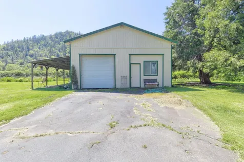 4415 Rogue River Highway Gold Hill OR 97525