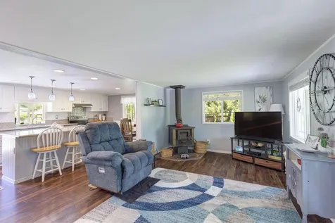 4415 Rogue River Highway Gold Hill OR 97525
