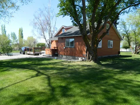 5033 Highway 39 Klamath Falls OR 97603