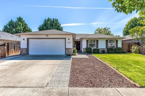 1313 Andrew Drive Medford OR 97501