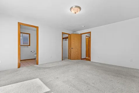 1313 Andrew Drive Medford OR 97501
