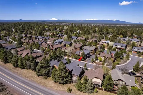 61474 Linton Loop Bend OR 97702