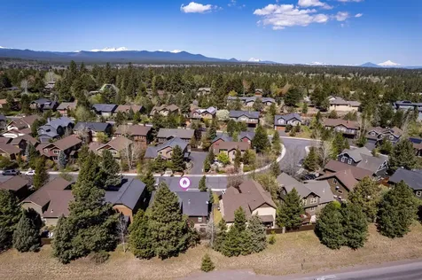 61474 Linton Loop Bend OR 97702