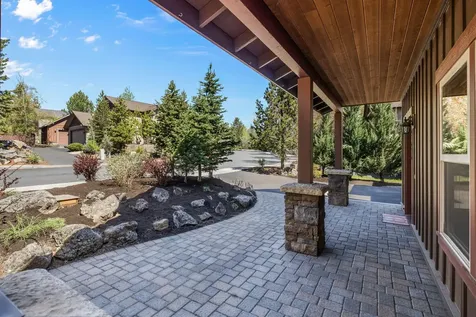 61474 Linton Loop Bend OR 97702