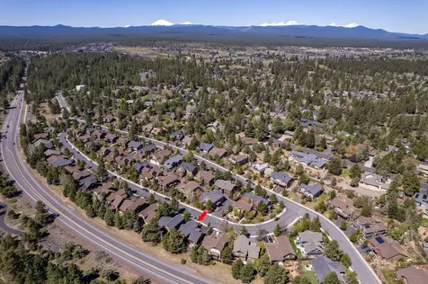 61474 Linton Loop Bend OR 97702