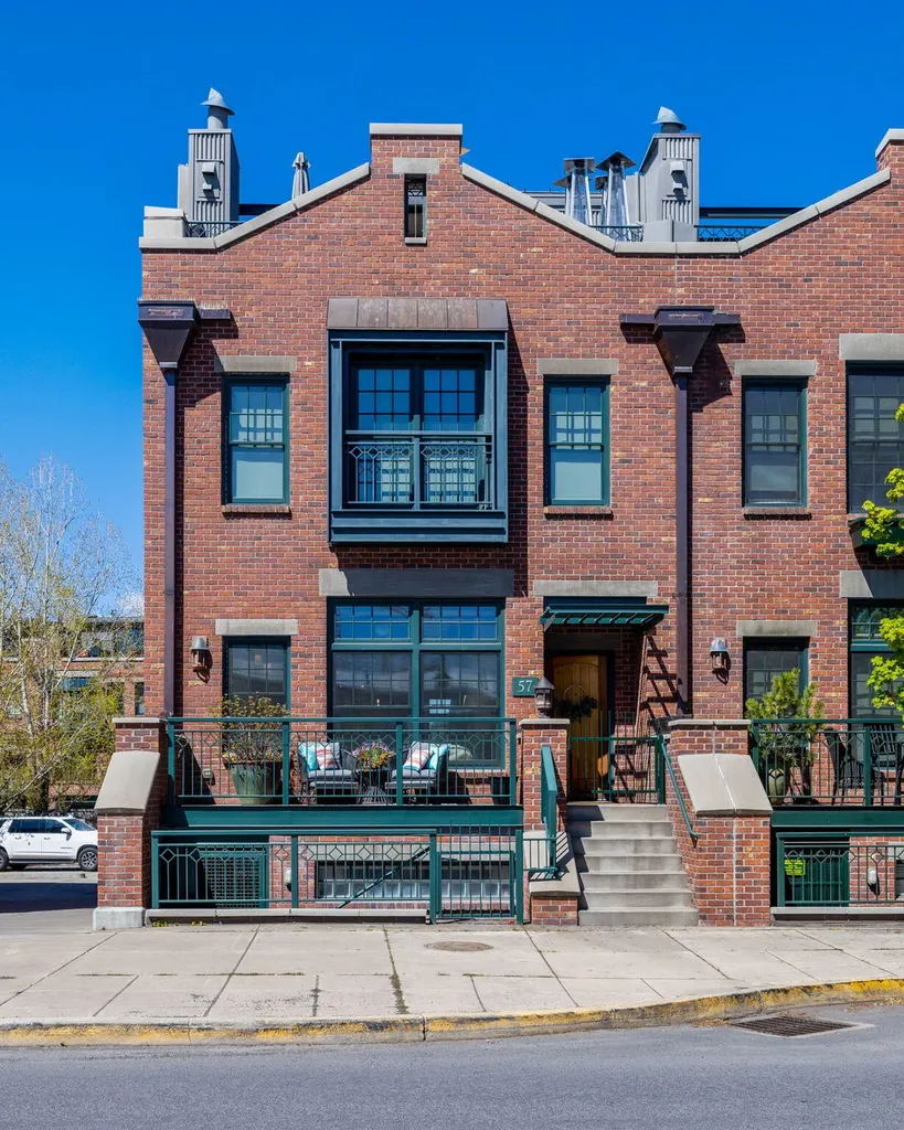 57 SW Bond Street Bend OR 97702