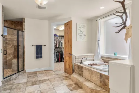 2511 SW 43rd Court Redmond OR 97756
