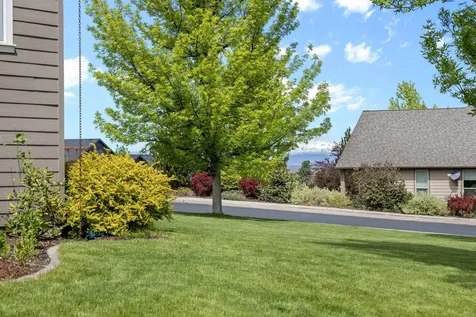 2511 SW 43rd Court Redmond OR 97756