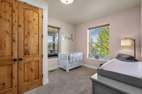 2511 SW 43rd Court Redmond OR 97756
