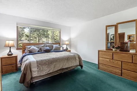 20415 Klahani Drive Bend OR 97702