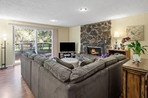 20415 Klahani Drive Bend OR 97702