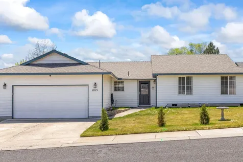 1015 SW Kenwood Drive Madras OR 97741