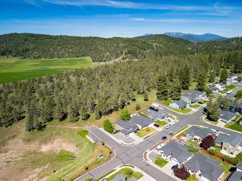1516 West Ridge Drive Klamath Falls OR 97601