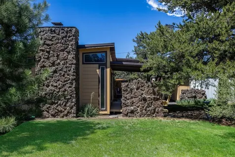 64540 Riverview Avenue Bend OR 97703