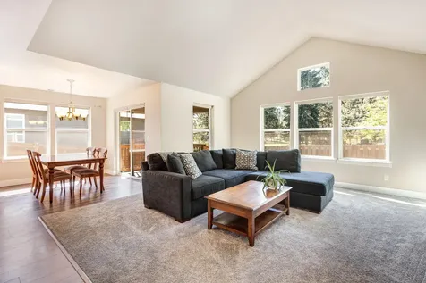 20793 SE Shea Court Bend OR 97702