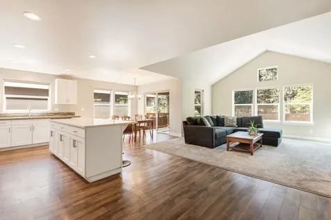 20793 SE Shea Court Bend OR 97702