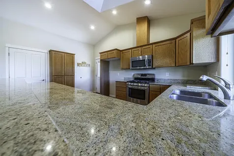 4328 Tamarack Drive Medford OR 97504