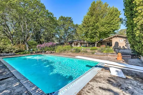 257 Windsor Avenue Medford OR 97504