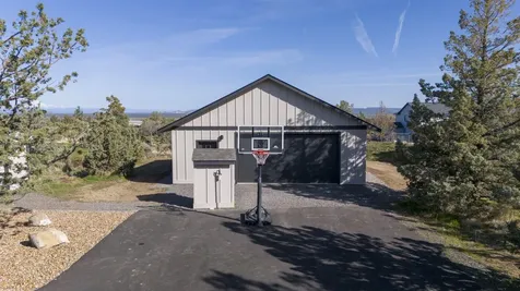 8844 SW Copley Road Powell Butte OR 97753
