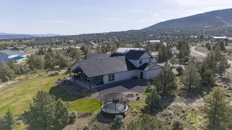 8844 SW Copley Road Powell Butte OR 97753