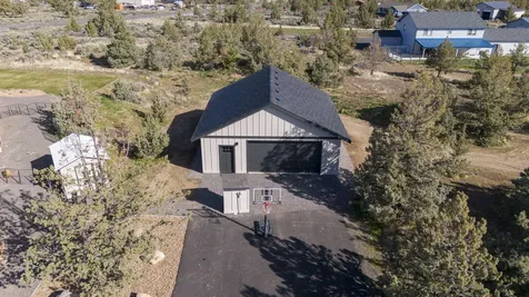 8844 SW Copley Road Powell Butte OR 97753