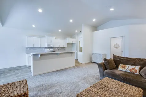 4152 SW 34th Street Redmond OR 97756