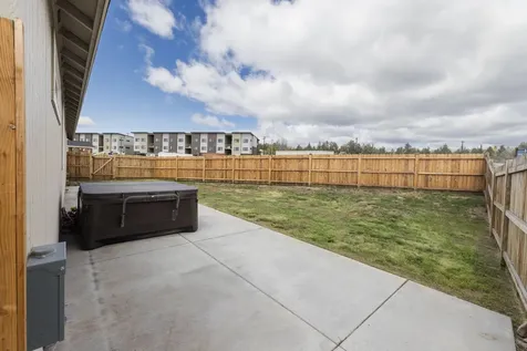 4152 SW 34th Street Redmond OR 97756