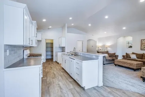 4152 SW 34th Street Redmond OR 97756