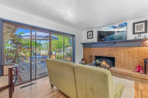 11 Rachel Drive Central Point OR 97502