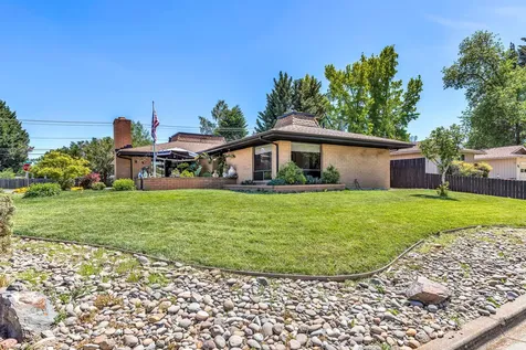 11 Rachel Drive Central Point OR 97502