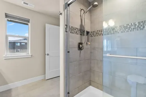 63085 NW Via Cambria Bend OR 97703