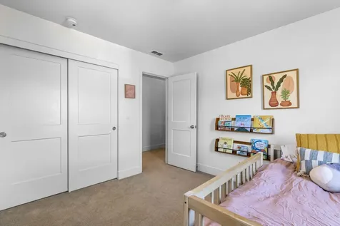 63085 NW Via Cambria Bend OR 97703