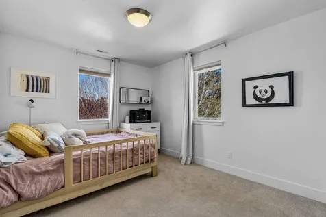63085 NW Via Cambria Bend OR 97703