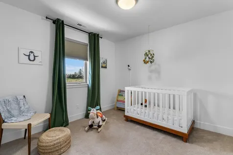 63085 NW Via Cambria Bend OR 97703
