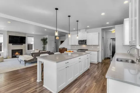 63085 NW Via Cambria Bend OR 97703