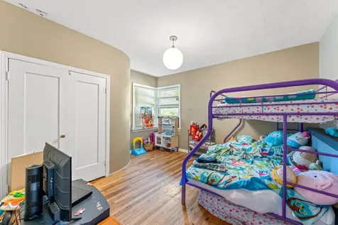 918 NE 8th Street Grants Pass OR 97526
