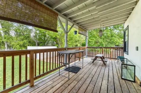 918 NE 8th Street Grants Pass OR 97526