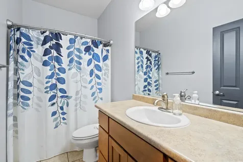 1353 Kyle Street Medford OR 97501