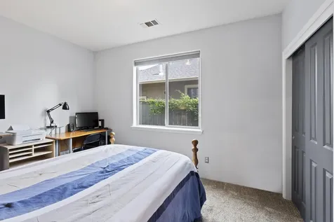 1353 Kyle Street Medford OR 97501