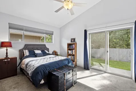 1353 Kyle Street Medford OR 97501