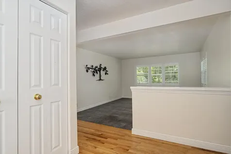 1917 Redbud Lane Medford OR 97504