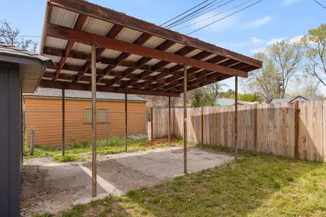 2415 Wantland Avenue Klamath Falls OR 97601