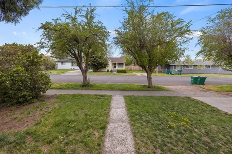 2415 Wantland Avenue Klamath Falls OR 97601