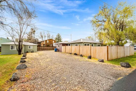 567 SE 5th Street Prineville OR 97754