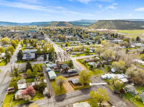 567 SE 5th Street Prineville OR 97754
